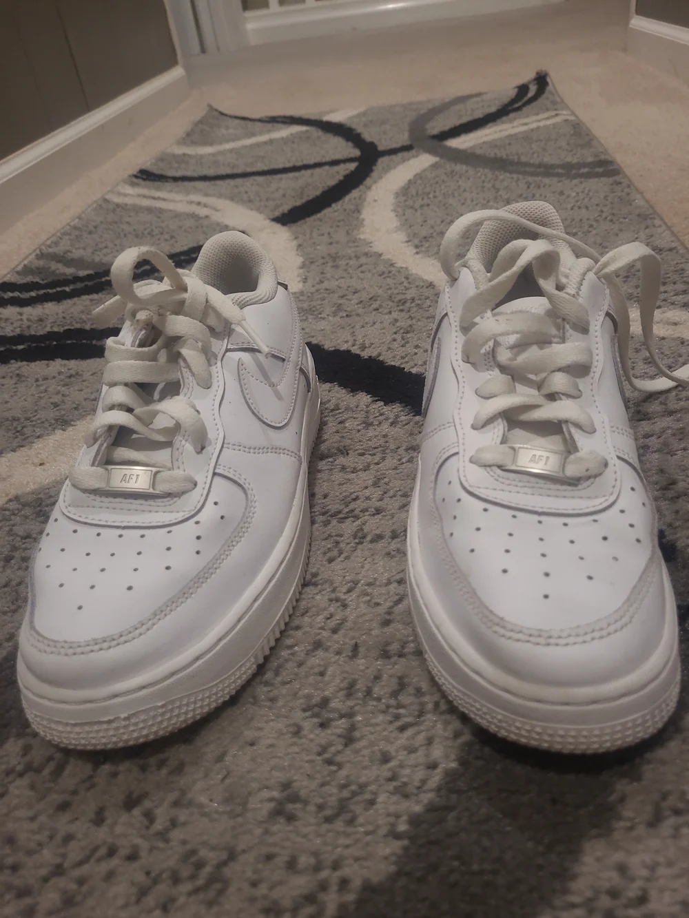 Nike Air Force 1  LE Big Kids Youth 6Y Women 7.5 Sneaker DH2920-111
